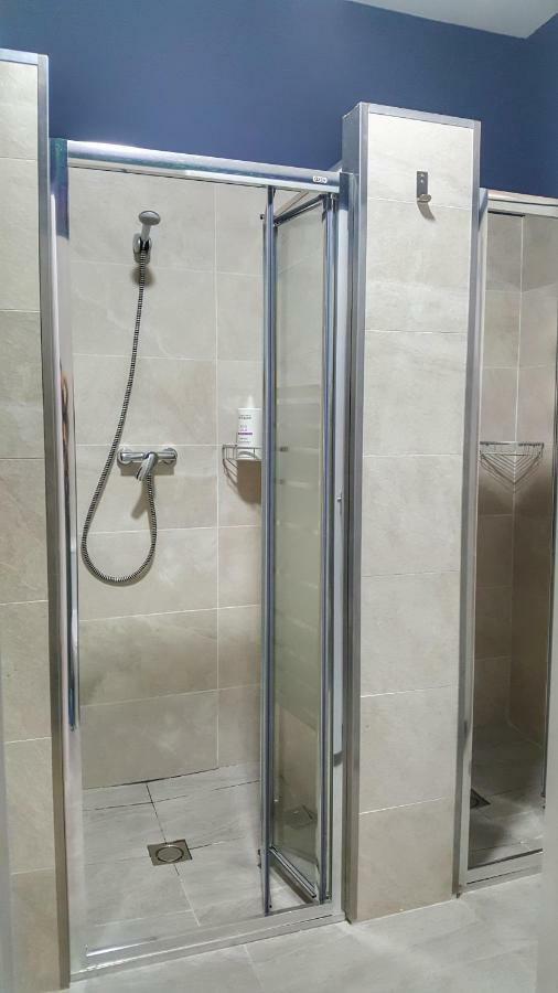 Cruces De Iria Hostel ปาดรอน ภายนอก รูปภาพ