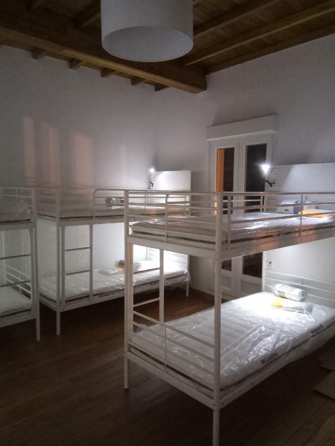 Cruces De Iria Hostel ปาดรอน ภายนอก รูปภาพ